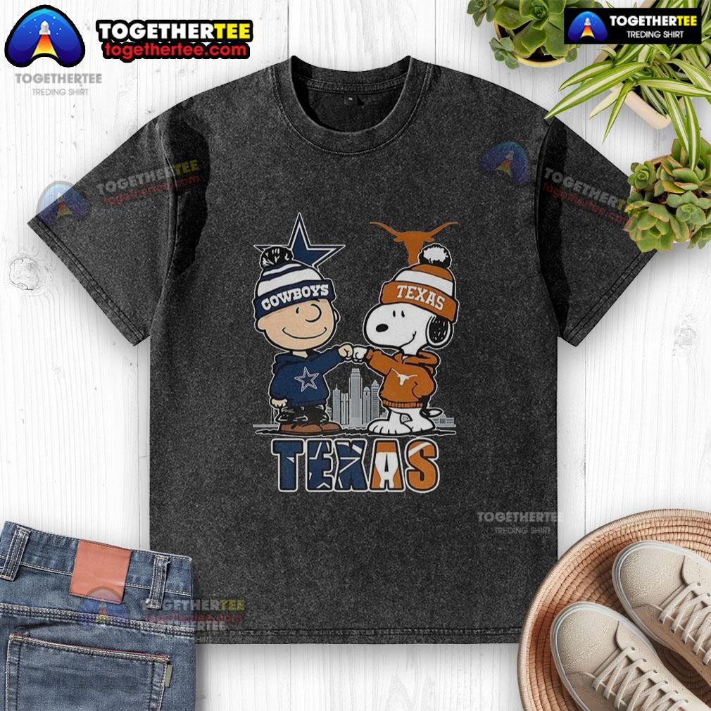 Nice Charlie Brown Dallas Cowboys touch hand with Snoopy, Texas Longhorns skyline washed t-shirt design.