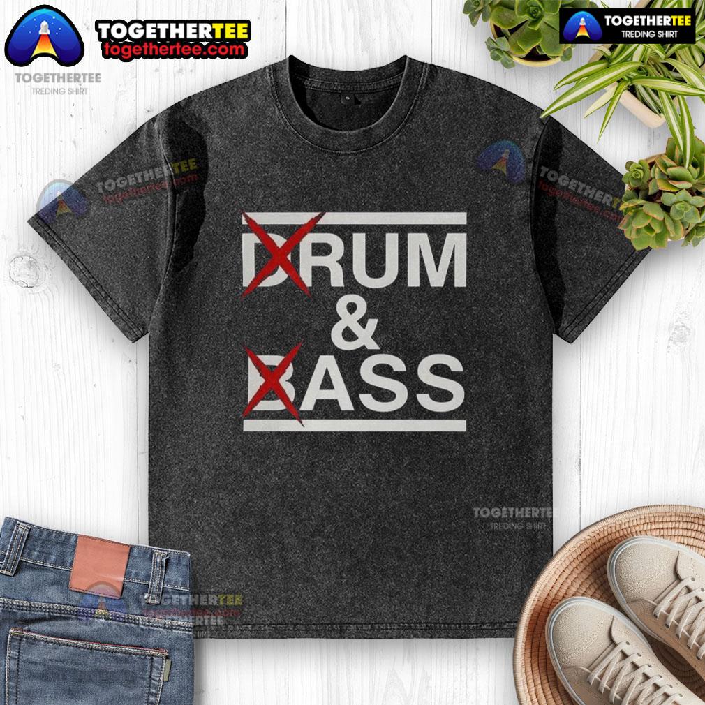 Stylish 'Pretty Drum and Bass Rum Ass' washed t-shirt featuring vibrant graphic design, perfect for music lovers.