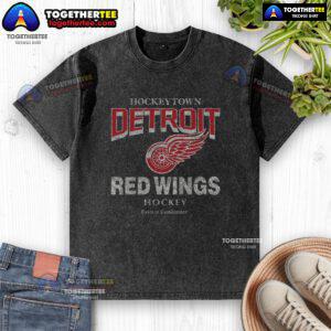 Alt Text: Awesome Detroit Red Wings head-on washed t-shirt featuring the iconic logo in a stylish, vintage design.