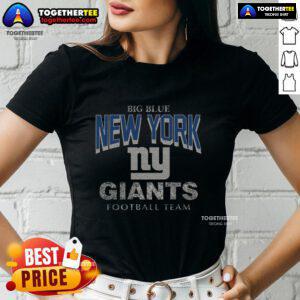 Awesome New York Giants head-on ladies tee featuring vibrant team colors and logo, perfect for female fans.