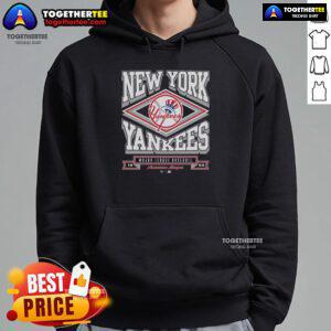 Premium New York Yankees Heater Hoodie in navy, featuring logo and comfortable design for fans and casual wear.