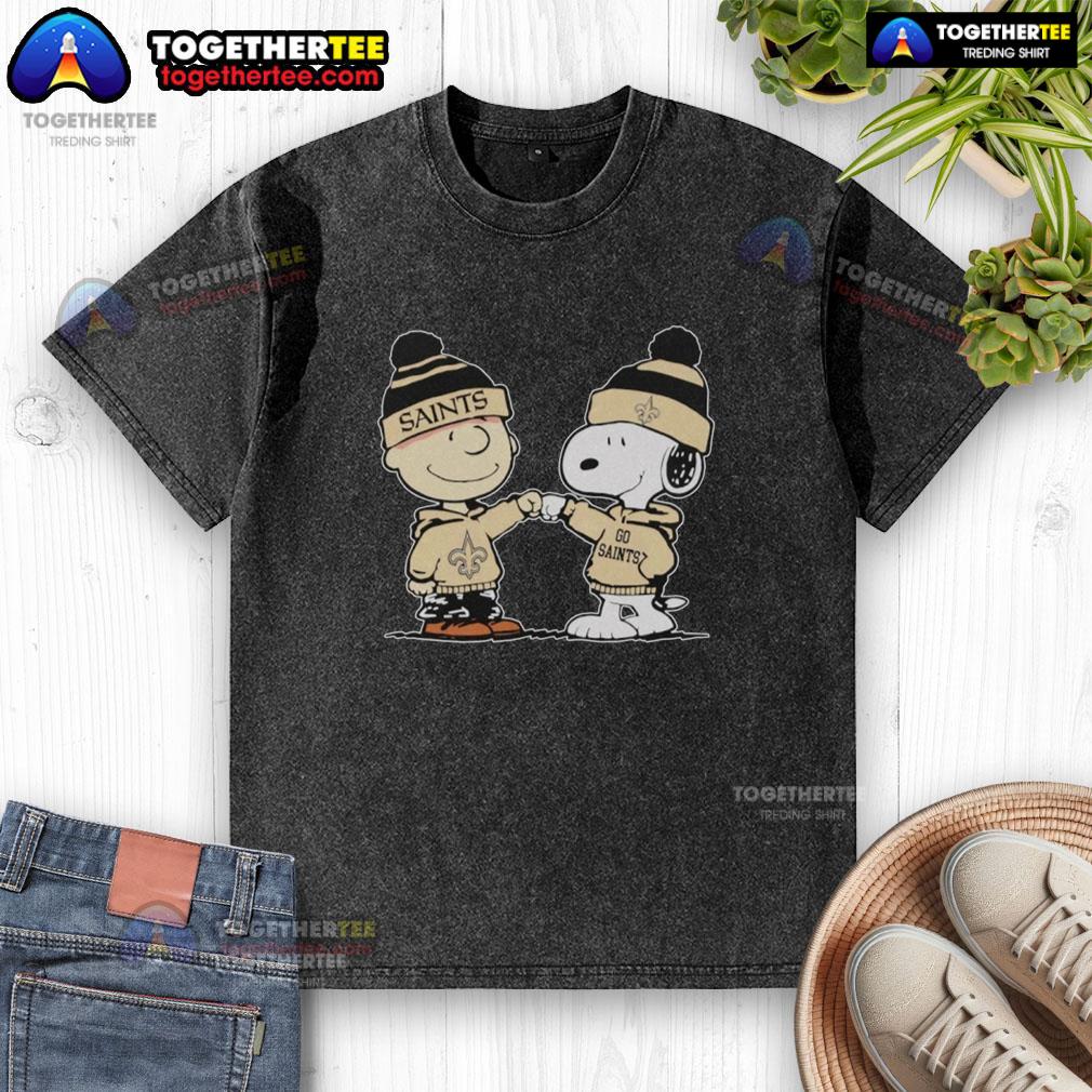 Alt Text: Top New Orleans Saints Snoopy and Charlie Brown best friends washed t-shirt in vibrant colors, perfect for fans.