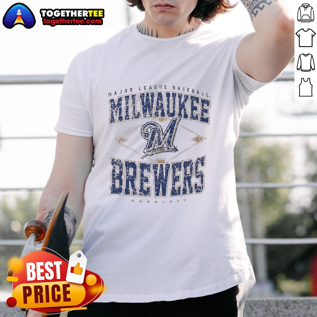Alt Text: Official Milwaukee Brewers Major League Baseball Cooperstown Diamond T-Shirt featuring team logo and vintage design.